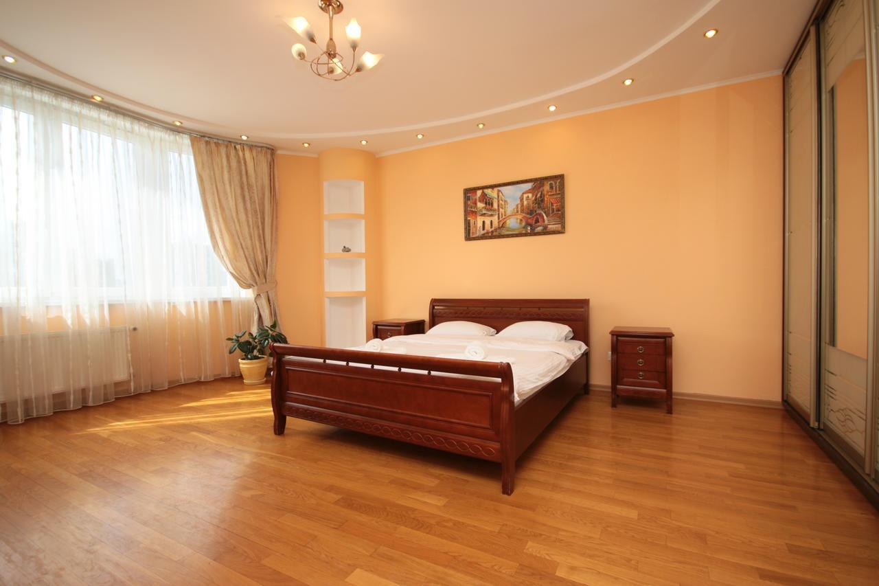 Inn Home Apartments - Livoberezhna Kiev Extérieur photo