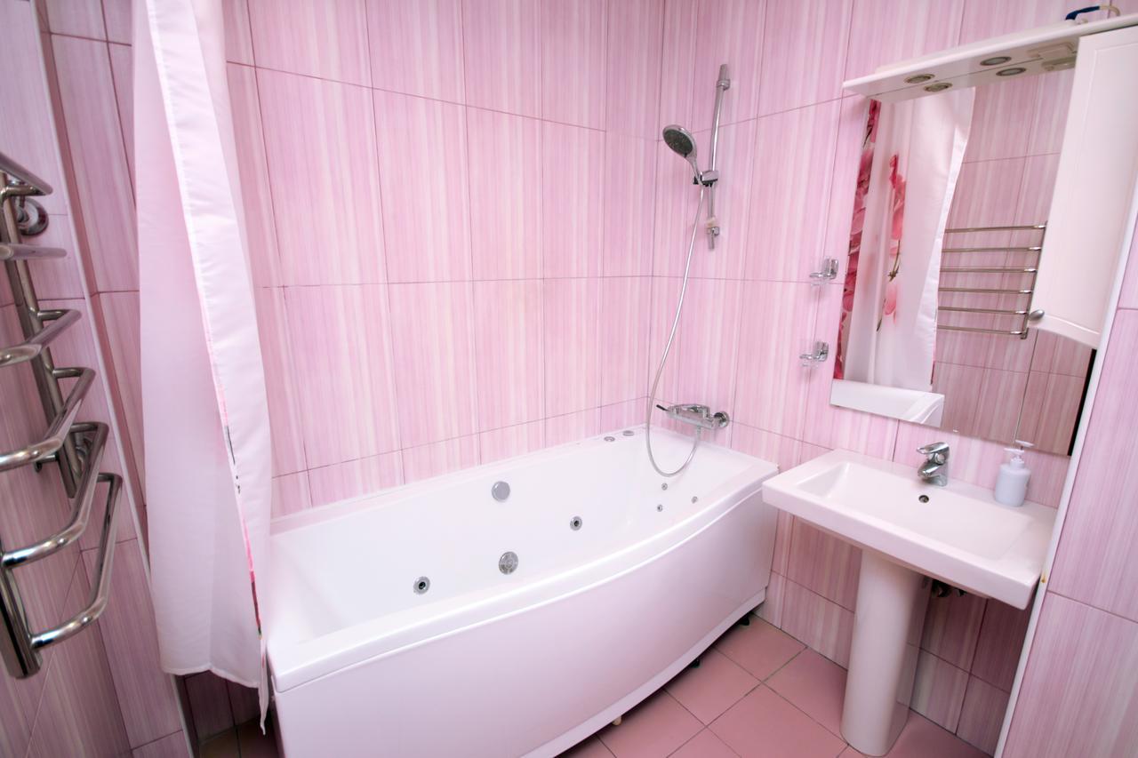 Inn Home Apartments - Livoberezhna Kiev Extérieur photo