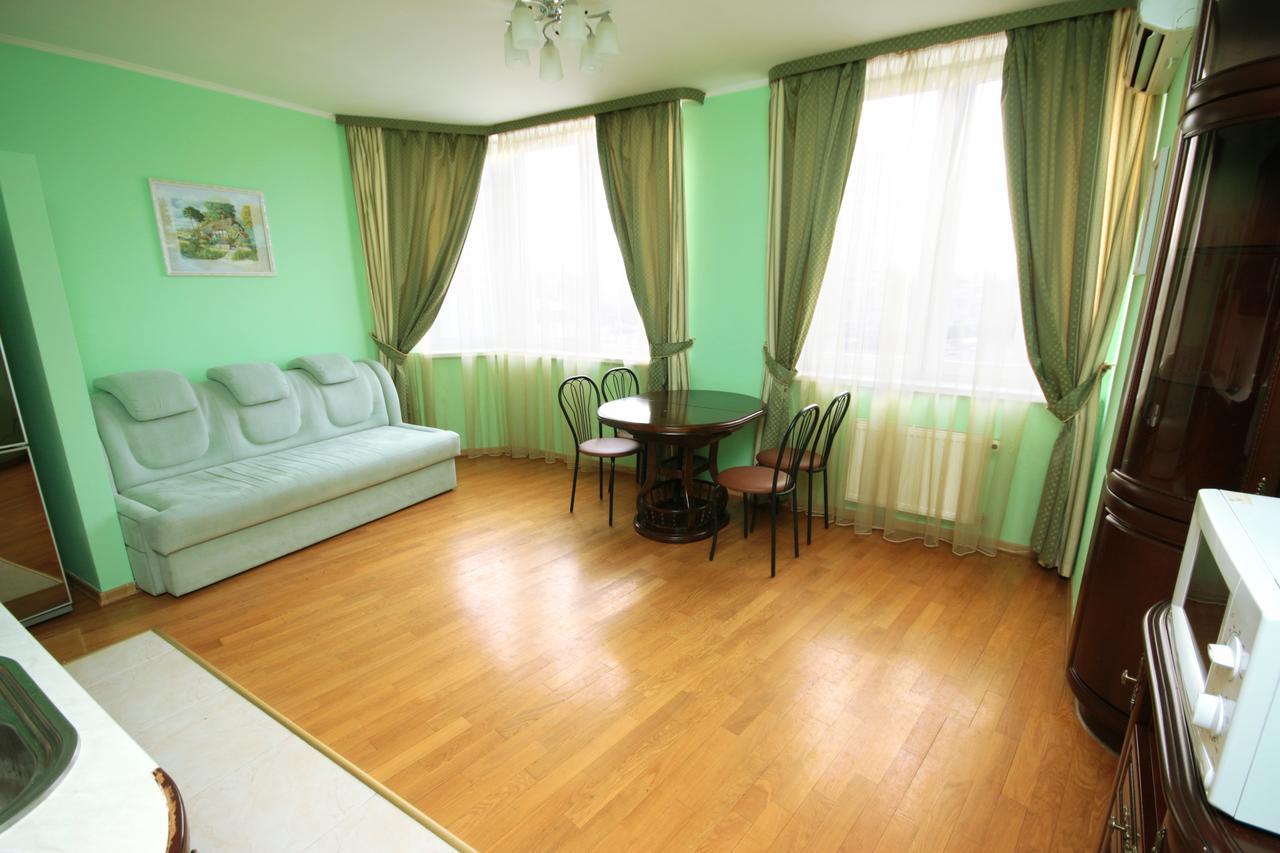 Inn Home Apartments - Livoberezhna Kiev Extérieur photo